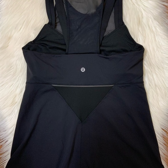 Lululemon | running in the city tank | black | 8 - Picture 7 of 8